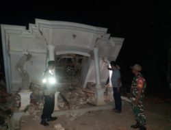 Rumah Warga Ambunten Sumenep Ambruk Diduga karena Ledakan Sreng Dor