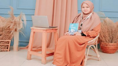 Kisah Inspiratif Mahasiswi FKIP Unej, Dulu Ditolak Penerbit Kini Punya Perusahaan Penerbitan Sendiri