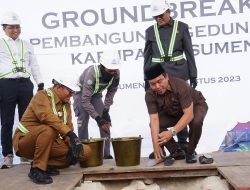 Ditandai Peletakan Batu Pertama Oleh Bupati, Kantor DPRD Sumenep Siap Dibangun