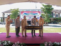 Pj. Bupati Jombang Resmikan Videotrone Tatag Trawang Tungga Polres Jombang