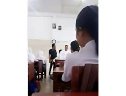 Adu Jotos 2 Guru Di Temanggung Viral Di Picu Pesan WA