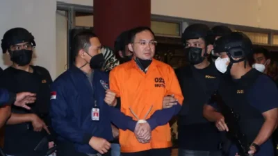 Polisi Tangkap Jaringan Judi Online Besar-Besaran