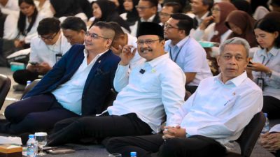 Gus Ipul, Komeng dan Pasha Ungu Tampil Sepanggung, Bikin Heboh Pilar Sosial