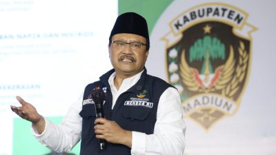 Blusukan ke Madiun, Gus Ipul Pastikan Bansos dan Honor Pendamping Tak Terdampak Efisiensi