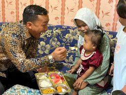 Menteri Wihaji Tinjau Penyaluran MBG bagi Ibu Hamil dan Balita di Pasuruan