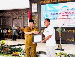 BULOG Mojokerto Terima Penghargaan Dari Pemkab Jombang