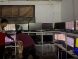 Polda Riau Ungkap Sindikat Judi Online di Pekanbaru, Omzet Capai Rp3,6 Miliar