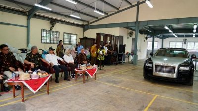 Warga Sidoarjo Menangkan Lelang Mobil Rolls-Royce Senilai Rp2,5 Miliar