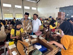 Industri Kretek Tangan Jangan Dianaktirikan