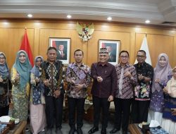 Kepala BKKBN Minta Petugas Lapangan Lebih Gencar Distribusikan MBG 3B
