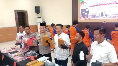 Ops Tumpas Narkoba, Polres Jombang amankan 5,3 Kg Ganja dan Ratusan Ribu Pil LL