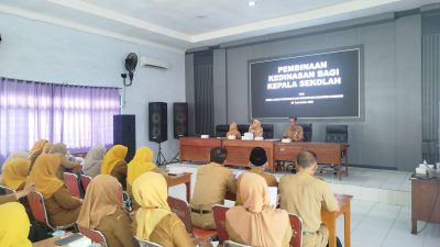 Kepala Disdikbud Jombang: Kepala Sekolah SD-SMP Wajib Disiplin & Transparan Kelola Dana BOS