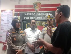Aksi kejar-kejaran Polisi Jombang dengan mobil Berpelat Palsu, 