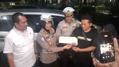 Terungkap: Minibus Berpelat Palsu yang Dikejar di Jombang Ternyata Hasil Penggelapan