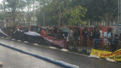 Lautan Massa Padati Gelaran Drag Race Kapolres Jombang Cup