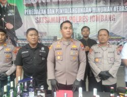 “Bersih-Bersih”! Tim Saber Miras Bongkar Gudang Miras Antar-Provinsi di Jogoroto