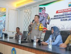 ‘Police Goes to School”, Kapolres Jombang Ingatkan Siswa SMK PGRI 1 Pilih Lingkaran Pertemanan Sehat