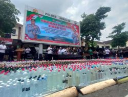 Jelang Ramadan, Polres Musnahkan Ribuan Botol Miras; Kapolres: Menuju Jombang Zero Miras