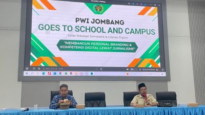 Asah Skill Literasi, Puluhan Siswa SMP di Jombang Ikuti Safari Edukasi Jurnalistik