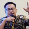Gelar Nobar Final Liga Champions, Golkar Jatim Bangun Kedekatan dengan Masyarakat
