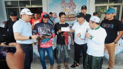Meriahkan Hari Bhayangkara ke-80, Polres Jombang Gelar Mancing Gratis 1 Ton Ikan Lele