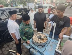 Sarmuji Tinjau Posko Kesehatan Golkar Jatim di Muktamar NU