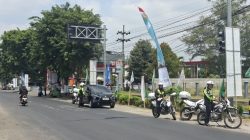Tim Urai Lalulintas Ingatkan Pengendara Yang Parkir diBahu Jalan
